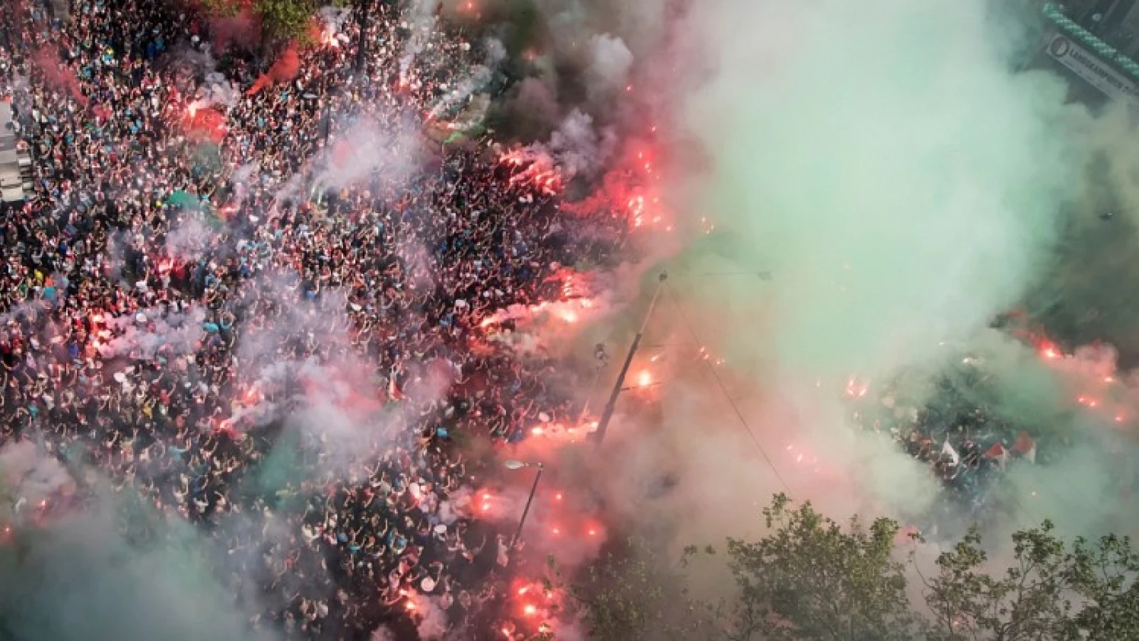 Politie Rotterdam erg tevreden na kampioensfeest en huldiging