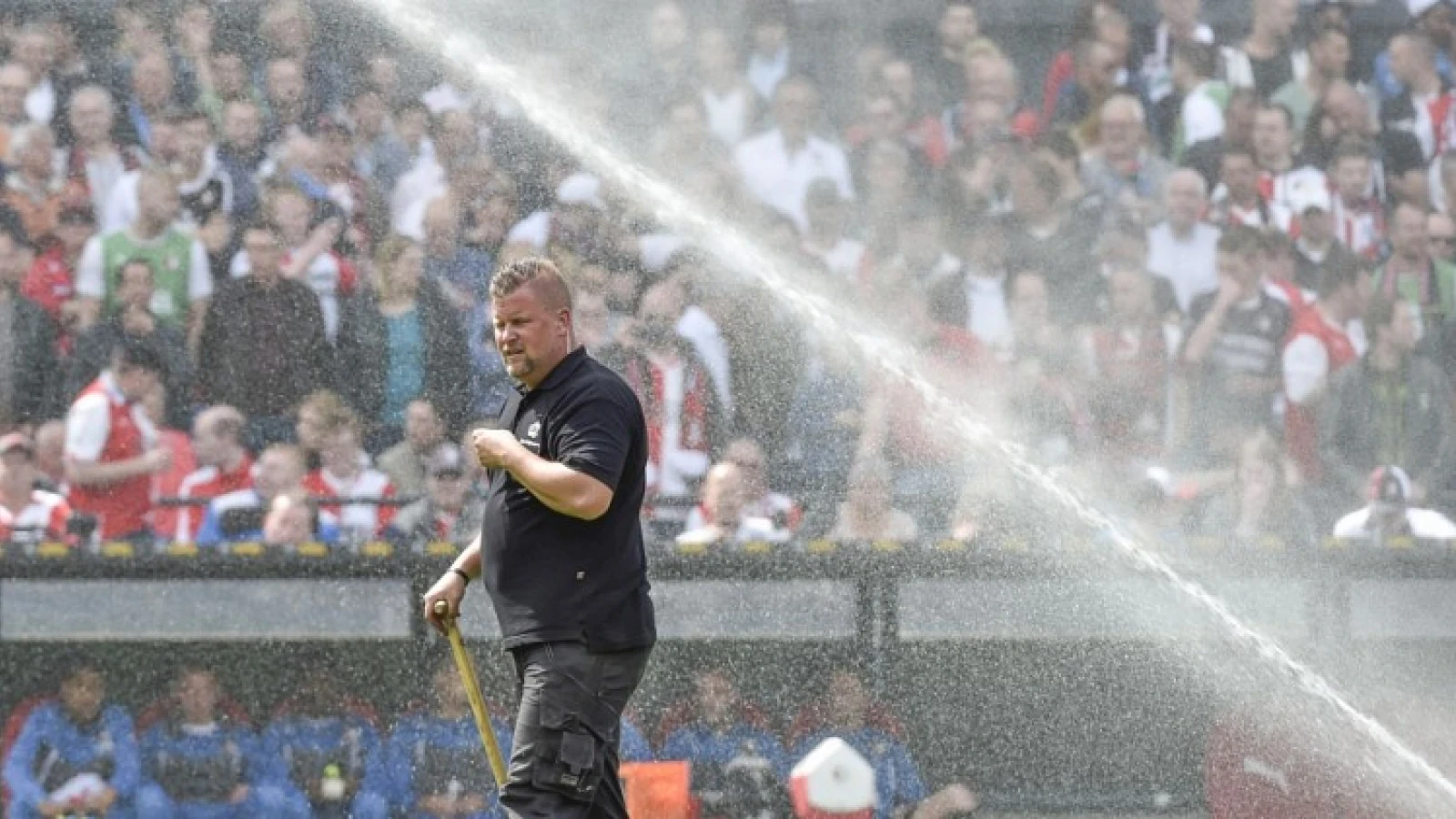 Grasmat in De Kuip wordt ook 'kampioen' van Nederland