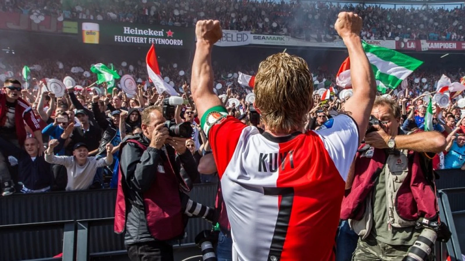 Kuyt: 'Kunstgras was een aanslag op mijn lichaam'