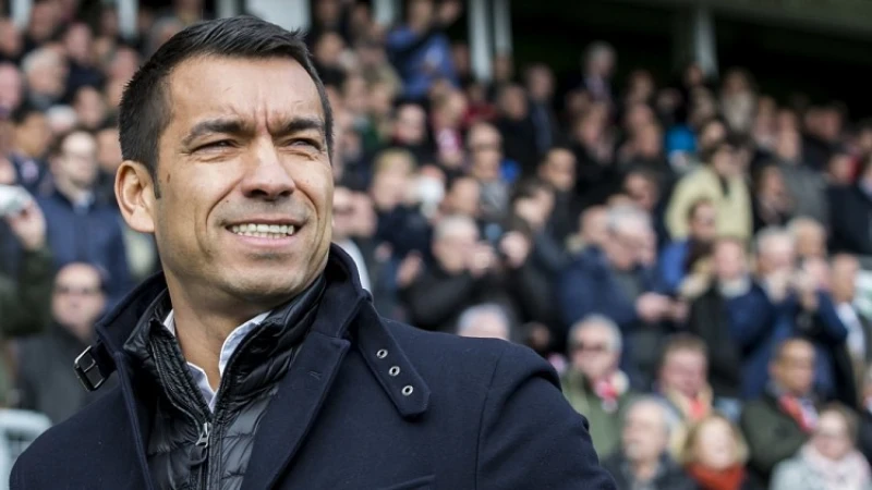 Van Bronckhorst spreekt zich uit over mogelijke Feyenoord-aanwinst