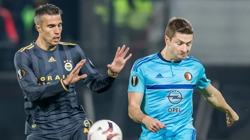 'Raad van Commissarissen neemt belangrijke rol in voor transfer Van Persie'