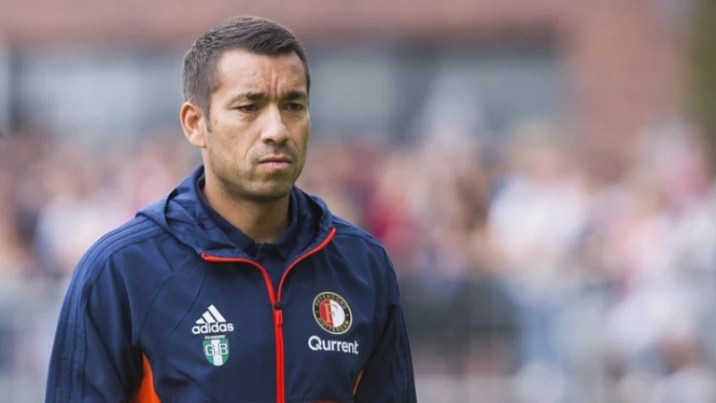 Van Bronckhorst: 'Ik had nog geen keuze gemaakt'