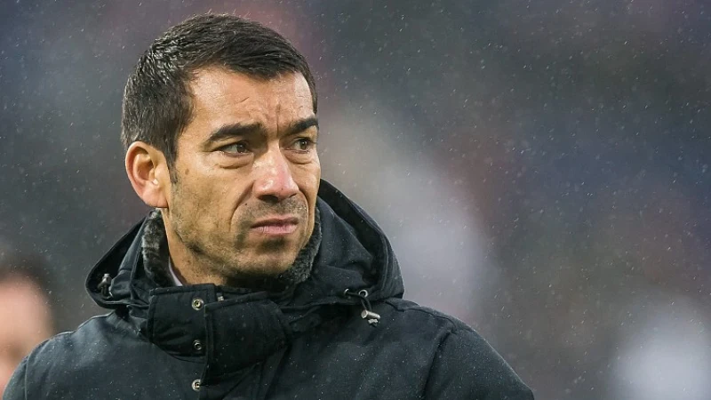 Van Bronckhorst: 'We hoefden vandaag niet te verliezen'