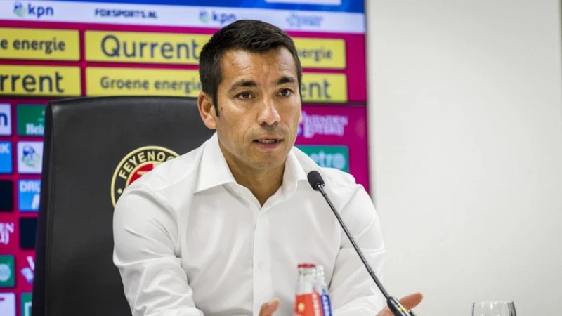 Van Bronckhorst: 'Uiteindelijk is het wel het meest eerlijke'