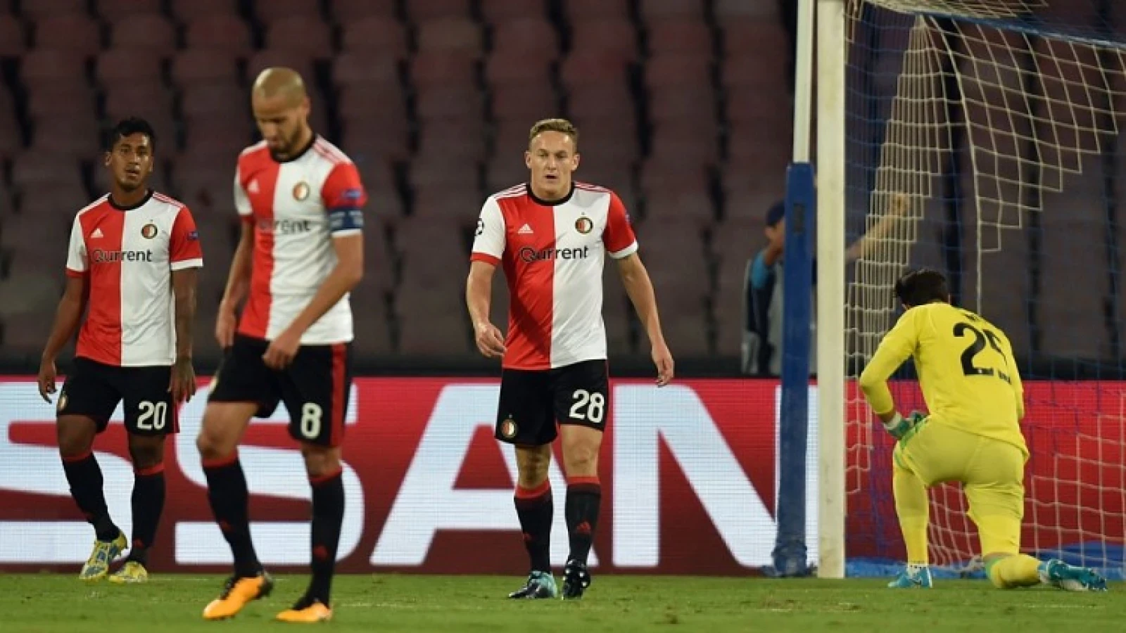 Feyenoord verliest van Napoli door persoonlijke fouten