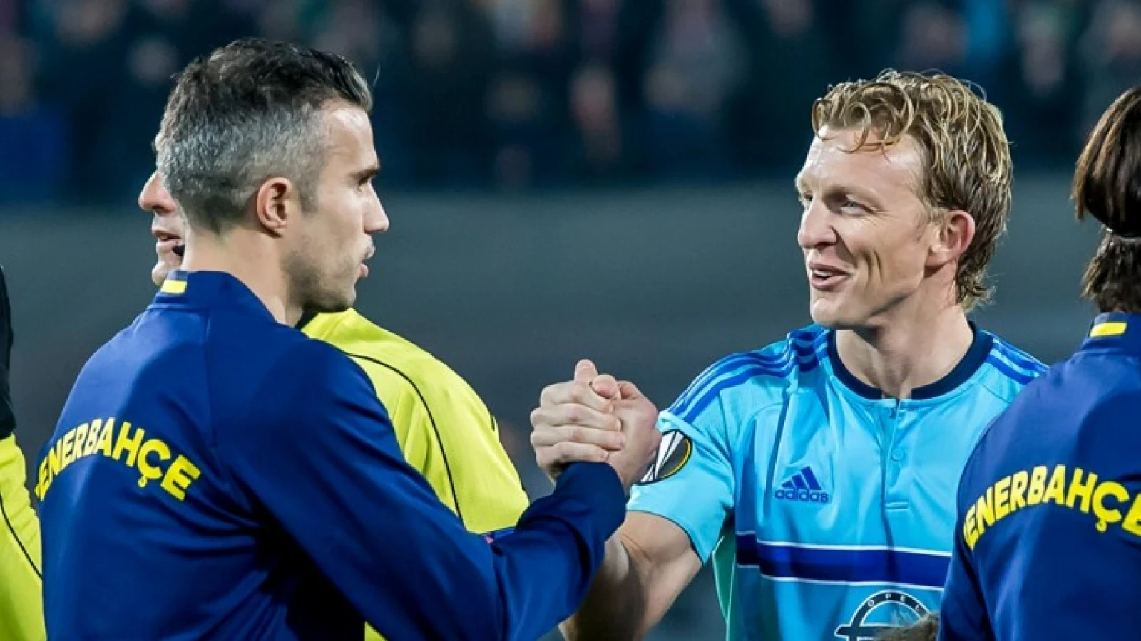 'Kuyt belde met Van Persie over Feyenoord'