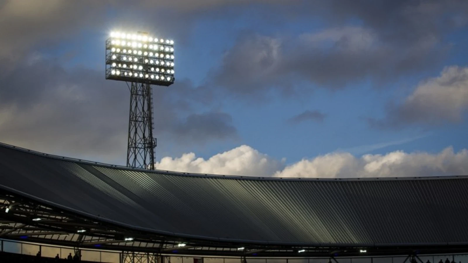 Feyenoord krijgt Surinaamse jeugdspeler op proef