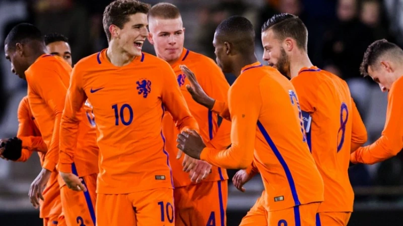 Jong Oranje haalt gigantisch uit en boekt recordzege 