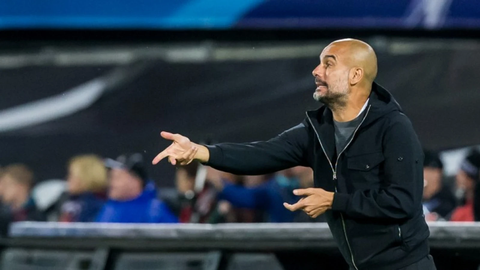 Guardiola gaat spelers rust geven: 'Tegen Feyenoord zal ik mijn team compleet veranderen'