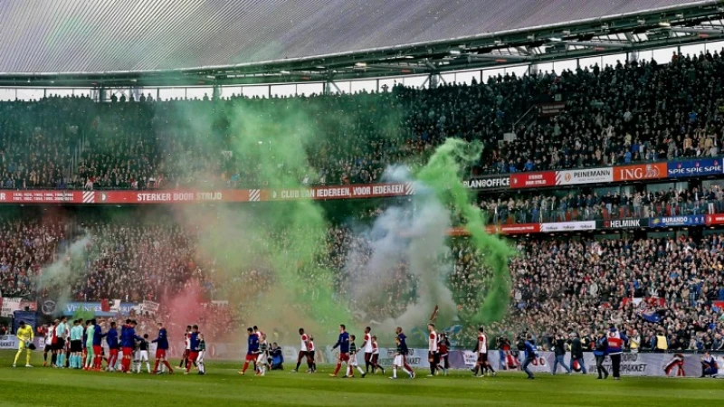 Stadion Feijenoord in flinke rode cijfers