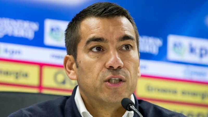 Van Bronckhorst: 'Geen blessures na thuiswedstrijd tegen Heerenveen'