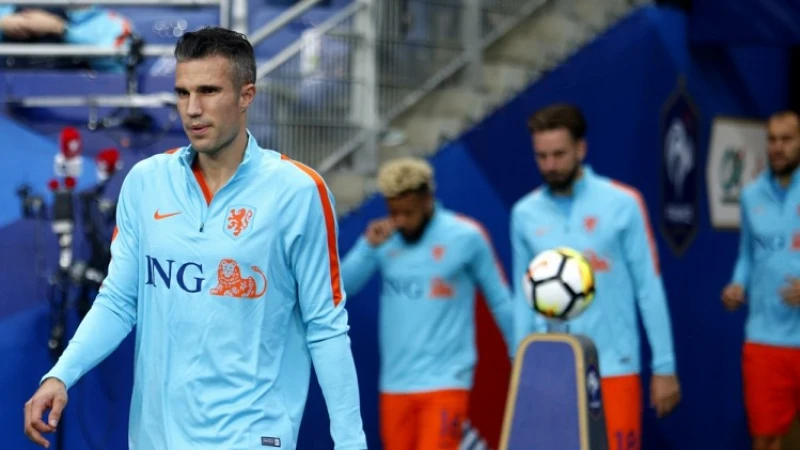 Twitter ontploft bij terugkeer Van Persie