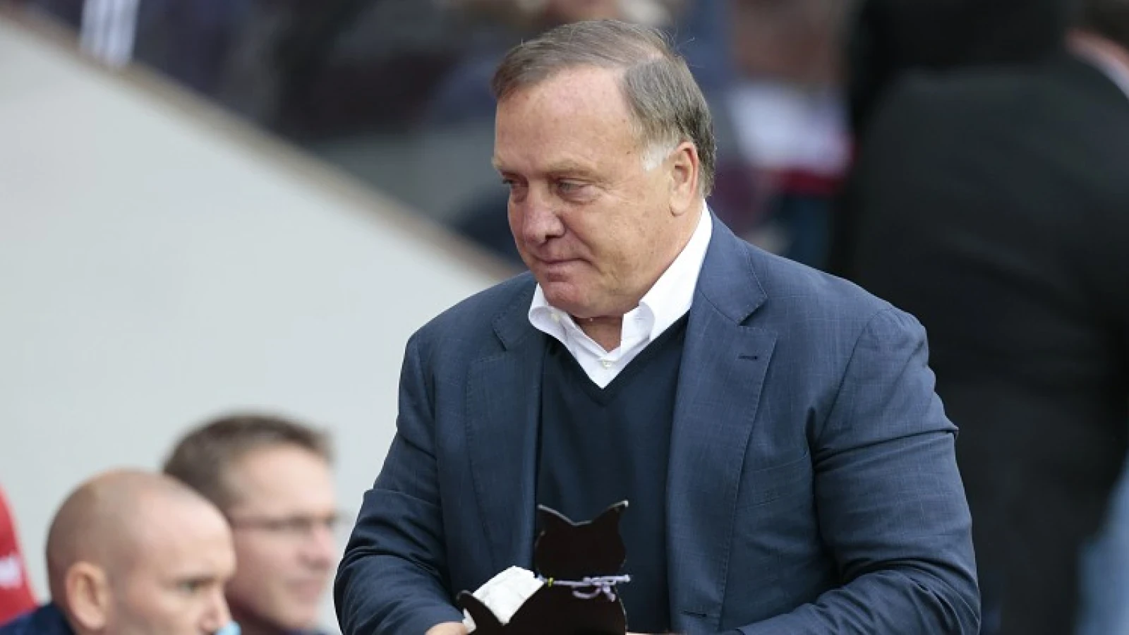 FOTO | Dick Advocaat voor het eerst als adviseur aanwezig op training