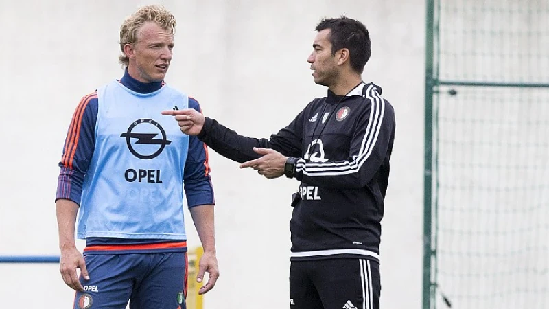 Van Bronckhorst: 'Irritatie in het veld vandaag, dat weet je in dit soort landen'